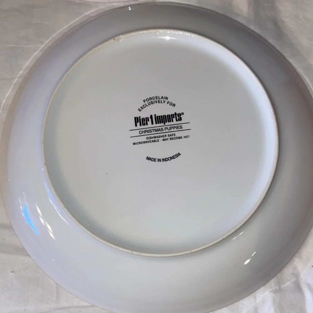open box Pier 1 Holiday Christmas dogs set of 4 salad plates.